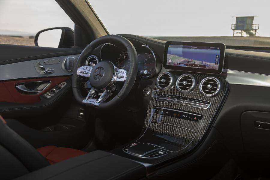 Интерьер Mercedes-AMG GLC43 4Matic (X253) 2019 года  (NA) (фото 56 из 68)